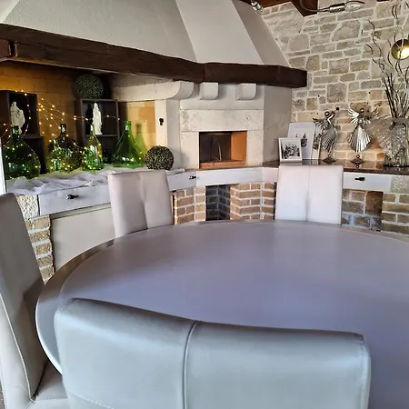 Casa Dell 'amore بيت للعطل *