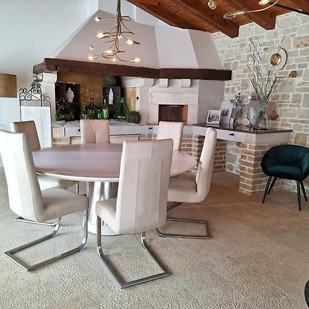 Casa Dell 'amore بيت للعطل *