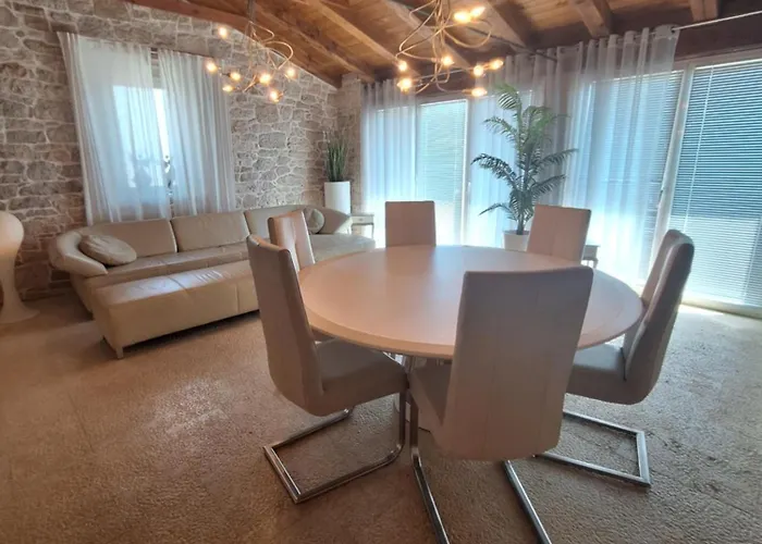 Feriehus Casa Dell 'amore Poreč